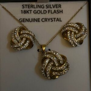 Love Knot 18K Gold Crystal Pendant and Earring Set